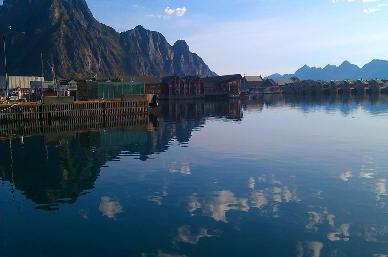 Berg Apartments สโวลแวร์ ภายนอก รูปภาพ